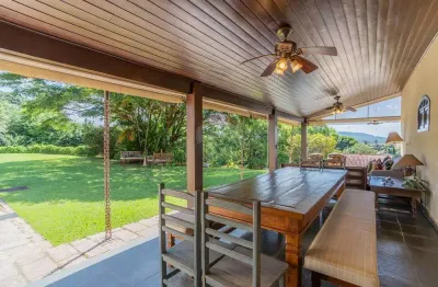 Casa à venda com 1.500m² de área no ville de chamonix - itatiba - 7 quartos - r$ 1.870.000