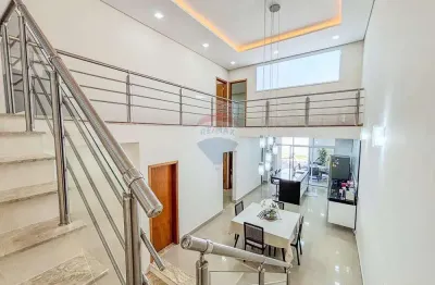 Casa de Condomínio à Venda- 4 suítes- 290m² - Swiss Park- Campinas- R$1.890.000,00