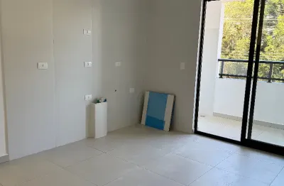 Apartamento no ecoville com dois quartos, sacada com churrasqueira, garagem no residencial up garden