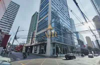 Sala comercial à venda na rua emiliano perneta, 822, centro, curitiba, 38 m2 por r$ 459.000