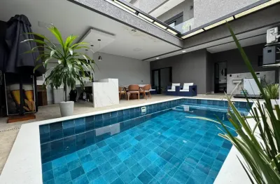 Casa à venda na Rua Nicarágua, 99, Praia de Leste, Pontal do Paraná