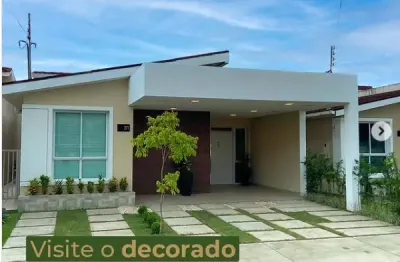 Casa linda de alto padrão. muito ventilada e espaçosa. confira.