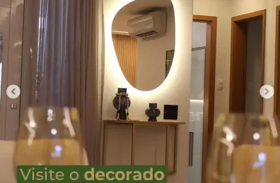 Casa linda de alto padrão. muito ventilada e espaçosa. confira.