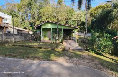 Casa com 5 quartos à venda na Rua Padre Bernardo Peirick, 371, São Lourenço, Curitiba