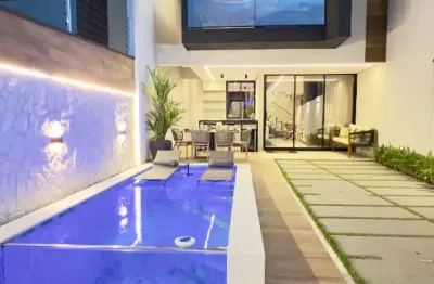 Casa duplex em rua privativa com acesso controlado no eusébio