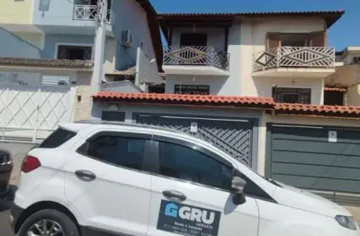 Casa com 3 quartos à venda no Jardim Santa Mena, Guarulhos 