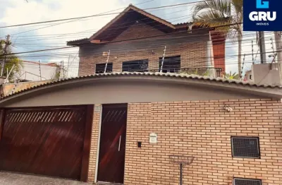 Casa com 3 quartos à venda no Jardim Maia, Guarulhos 