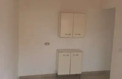 Casa pequena para locação no jardim santa mena - guarulhos/sp