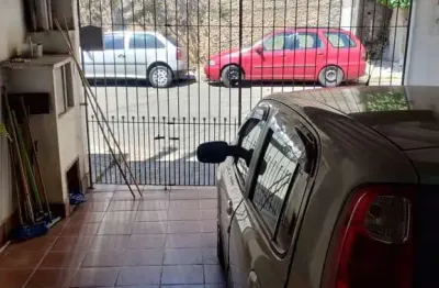 Casa com 2 quartos para alugar no Jardim Terezópolis, Guarulhos 