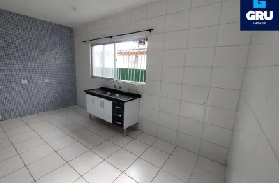 Casa com 2 quartos para alugar na Vila Nova Galvão, São Paulo 