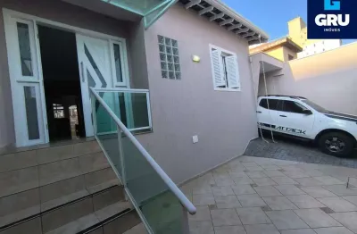 Casa com 3 quartos à venda na Vila Milton, Guarulhos 