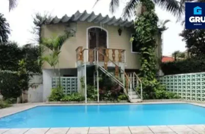 Casa com 6 quartos à venda na Vila Rosália, Guarulhos 
