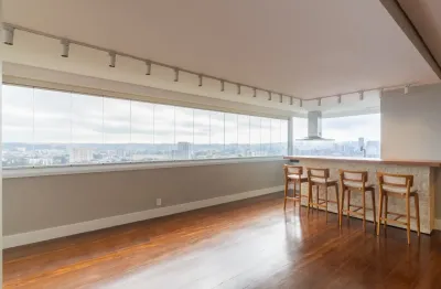 Vendo ou troco magnifico apartamento em local espetacular