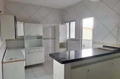 Apartamento na av luciano carneiro prox a padaria costa mendes