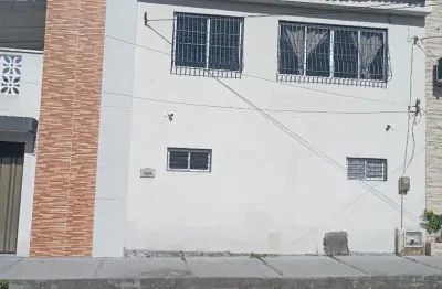 Casa com 3 quartos à venda na Rua Vasco da Gama, 996, Montese, Fortaleza