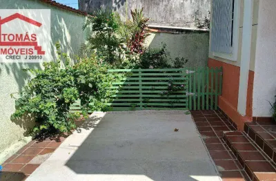 Casa com 3 quartos para alugar na Rua Benedito Lacerda, Jardim Regina, São Paulo