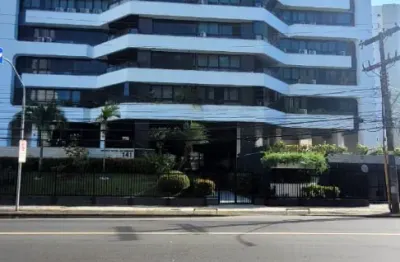 Apartamento amplo, 3 quartos , vazio, pronto para morar itaigara