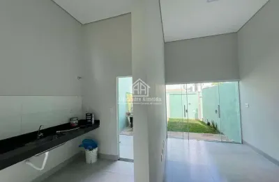 Casa com 2 quartos à venda no Jardim Holanda, Uberlândia 