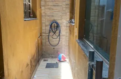 Casa com 2 quartos para alugar na Rua General Ladário, 109, Goiânia, Belo Horizonte, 135 m2 por R$ 1.800