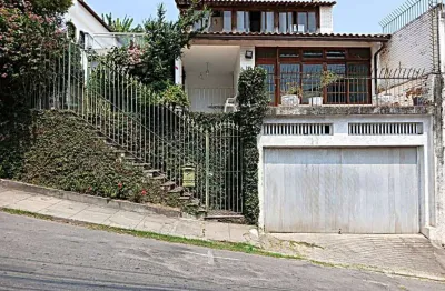 Casa para venda, icaraí, 5 dormitórios, 3 suítes, 4 banheiros, 2 vagas