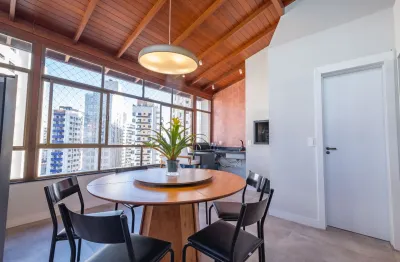 Cobertura duplex  com 221m² no centro de florianópolis ao lado do hippo