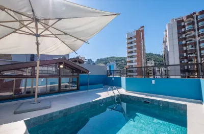 Cobertura duplex  com 221m² no centro de florianópolis ao lado do hippo
