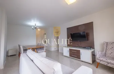 Apartamento área privativa de 107m², com 3 dormitórios sendo 1 suíte. valor: r$ 1.450.000,00. bairro centro florianópolis