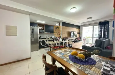 Apartamento à venda - 2 dormitórios em condomínio club no abraão, florianópolis