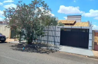 Casa com 3 quartos à venda no Concórdia I, Araçatuba 