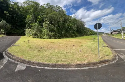 Lindo lote de esquina a venda sem juros no centro de nova veneza