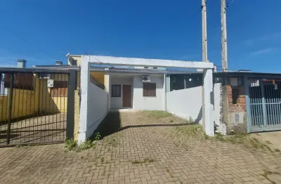 Casa nova com 2 dormitórios, quintal e vaga para 2 carros próximo a av. integração na feitoria