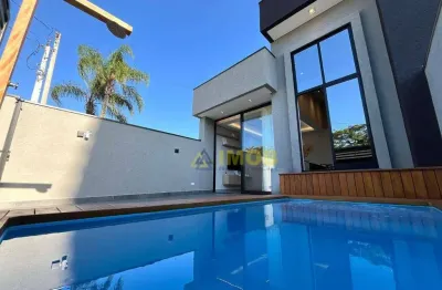 Casa com piscina e 3 quartos no centro de guaratuba