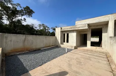 Sobrado á 250mts da praia - 3 quartos ( 1 suíte) -  no bairro eliana