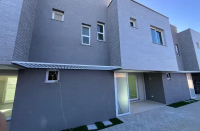 Sobrado com piscina 3 quartos 1 suite  bairro  eliana guaratuba