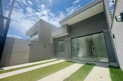 Casa Nova - 3 Quartos (1 Suíte) - 3 Quadras do Mar - Balneário Eliana - Guaratuba PR - 2 Vagas