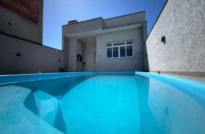 Casa 3 quartos com piscina no brejatuba em guaratuba (temporada)