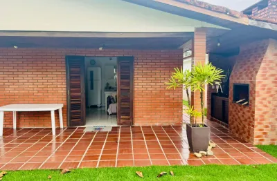 Casa 3 quartos condomínio estoril eliana guaratuba (temporada)