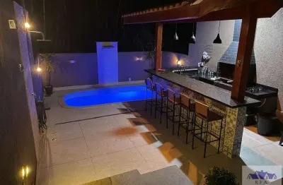 Casa a venda em cotia no flores do aguassai com 2 quartos e piscina 2  garagem