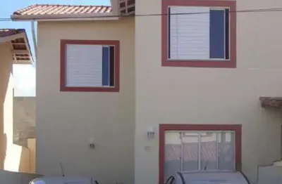 Casa a venda em cotia bairro jd. petropolis cond. resid. recanto  das  graças.