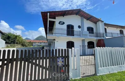 Casa com 4 quartos à venda na Rua São Mateus, 218, Caiobá, Matinhos