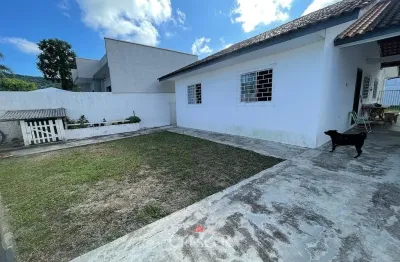 Casa com 3 quartos à venda na Avenida Paranaguá, 760, Tabuleiro, Matinhos