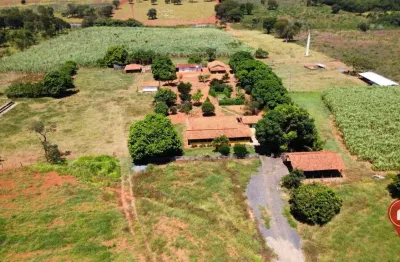 Fazenda com 3 dormitórios à venda, 450000 m² por r$ 2.500.000,00 - lagoa do peixe - morro da garça/mg