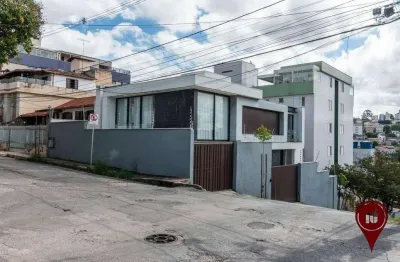 Casa com 5 dormitórios à venda, 360 m² por R$ 2.700.000,00 - Nova Granada - Belo Horizonte/MG