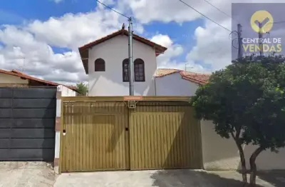 Casa com 4 quartos à venda na rua heitor sócrates cardoso, 241, santa amélia, belo horizonte por r$ 750.000