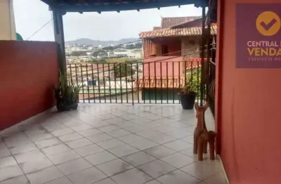 Casa com 3 quartos à venda na Rua Maria Cândida, 212, São Tomáz, Belo Horizonte por R$ 490.000