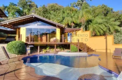 Casa com 3 quartos à venda na rua heinrich hemmer, 2526, badenfurt, blumenau, 520 m2 por r$ 1.690.000