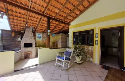Casa com 3 quartos à venda na rua cambará, 355, progresso, blumenau, 238 m2 por r$ 850.000