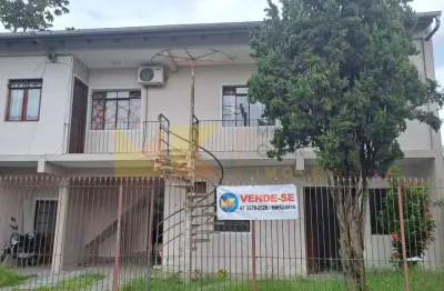 Casa com 6 quartos à venda na vivente schaffer, 632, valparaíso, blumenau, 200 m2 por r$ 900.000