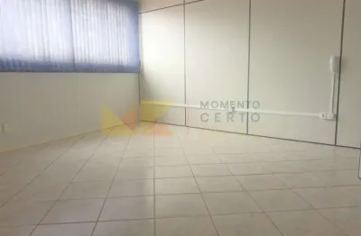 Sala comercial para alugar na rua marechal deodoro, 830, vila nova, blumenau, 70 m2 por r$ 2.500