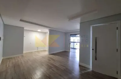 Apartamento com 2 quartos para alugar na rua alfredo lanser, 166, tribess, blumenau, 84 m2 por r$ 2.500